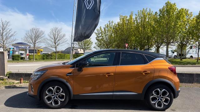 CAPTUR E-TECH 1.6 HYBRID RECHARGABLE